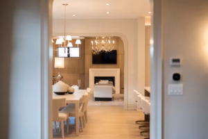 Functional Home Decor: Balancing Utility and Aesthetics in Living Spaces